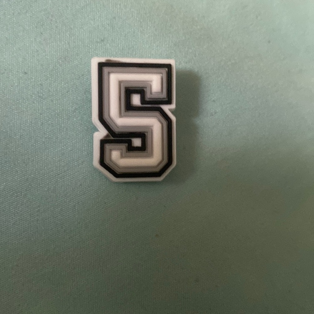 Number 5 charm